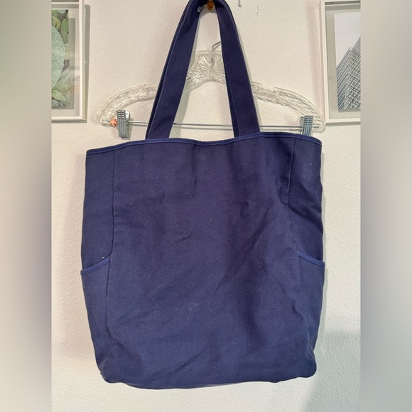 Disney Parks Walt Disney World Mickey Snowman Holiday Tote Bag - Picture 3 of 7